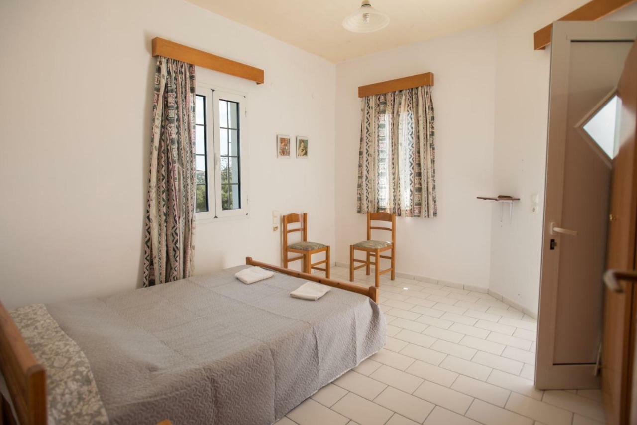 Kazakis Nikos Rooms 皮特斯迪亚 外观 照片